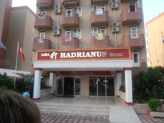 Lara Hadrianus Hotel Transfer